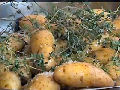 איך מכינים דלורית חגיגית ותפוחי אדמה זעירים - מרכיבים ואופן הכנה